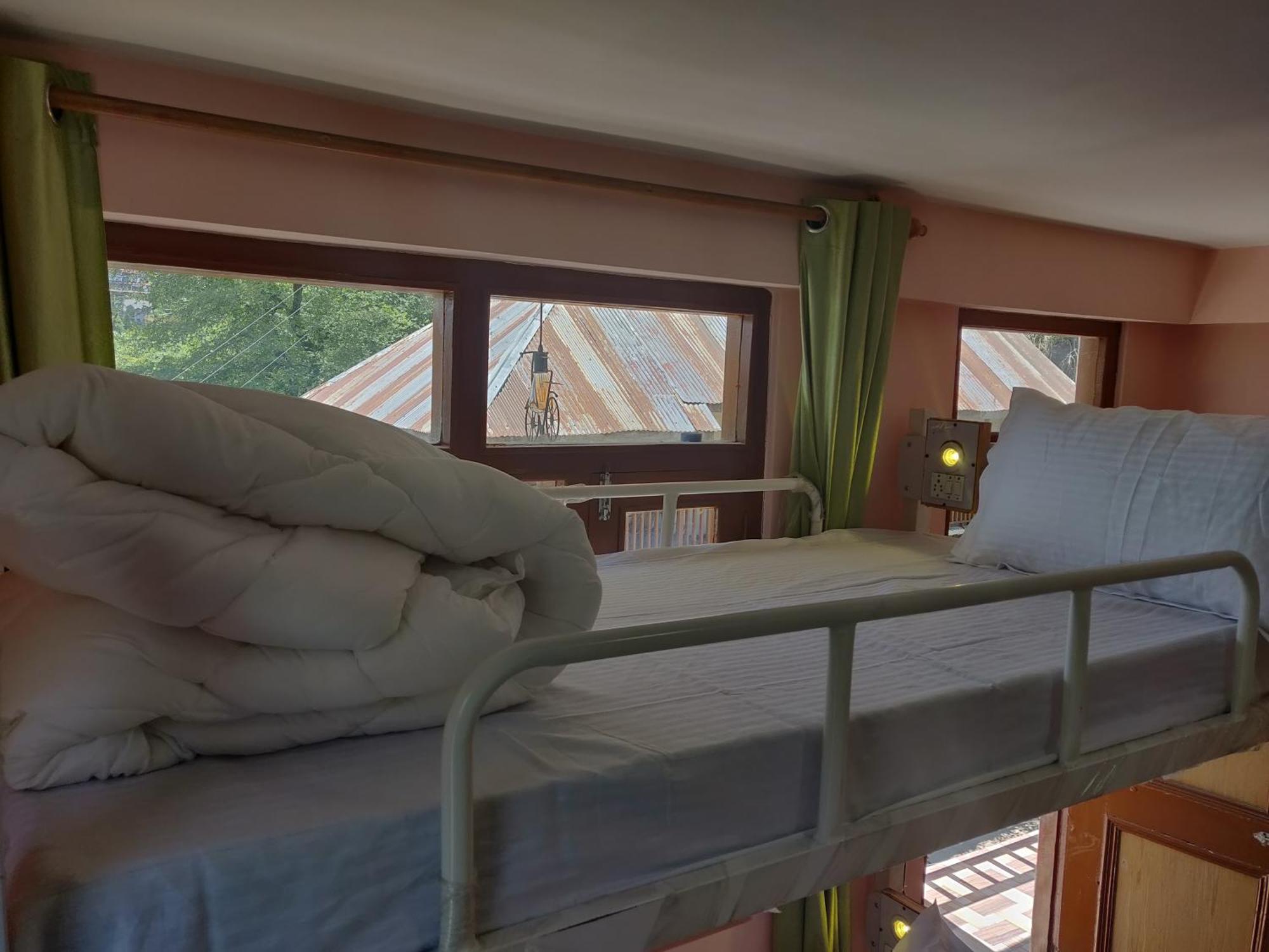 La Voglia-Old Manali Hostel Bilik gambar
